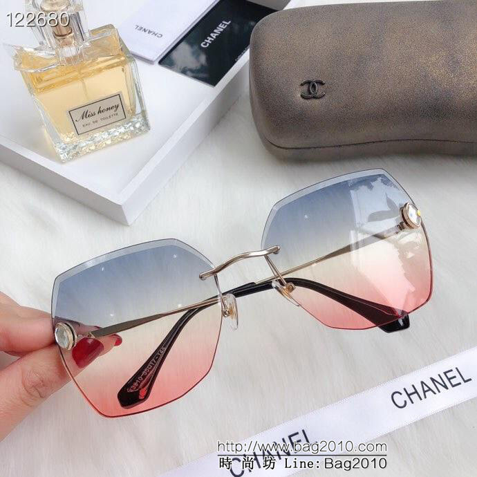 CHANEL香奈兒 超輕 原單代工廠 推薦款式 專櫃新款 男女同款 防止紫外線 太陽眼鏡 適合各種臉型  lly1218